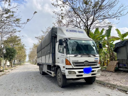 Một công ty vận tải tại TPHCM thường cung cấp nhiều dịch vụ chính
